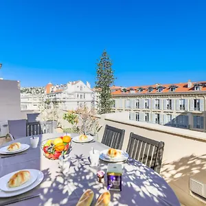 Palais L'escurial Ap4069 By Riviera Homes Apartment