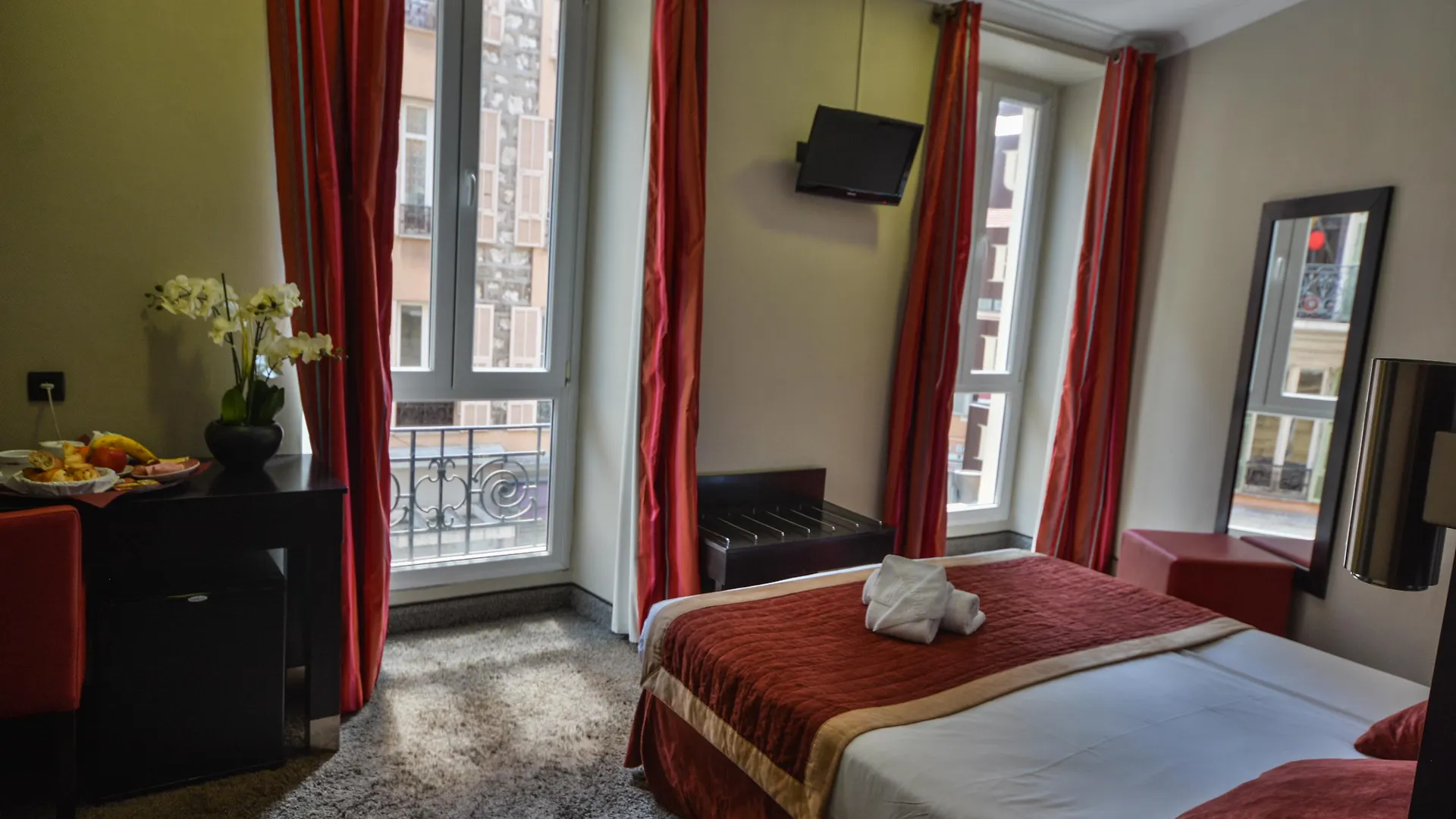 ניס Hotel De Suede